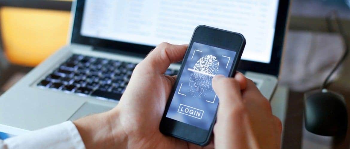 Como será o acesso dos funcionários aos dispositivos de uma empresa