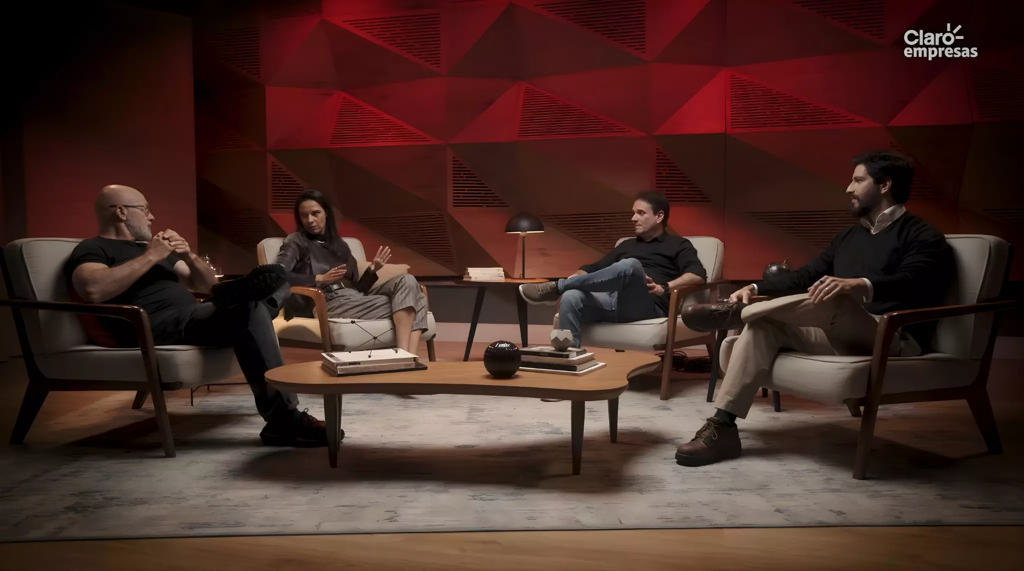 Da esquerda para a direita: Silvio Meira, Carolina Sevciuc, Rodrigo Assad e Ronaldo Lemos