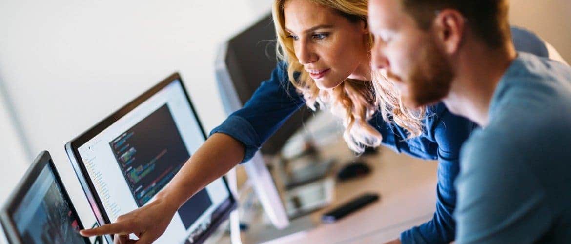 4 dicas rápidas para ajudar a implementar assistentes inteligentes em uma empresa