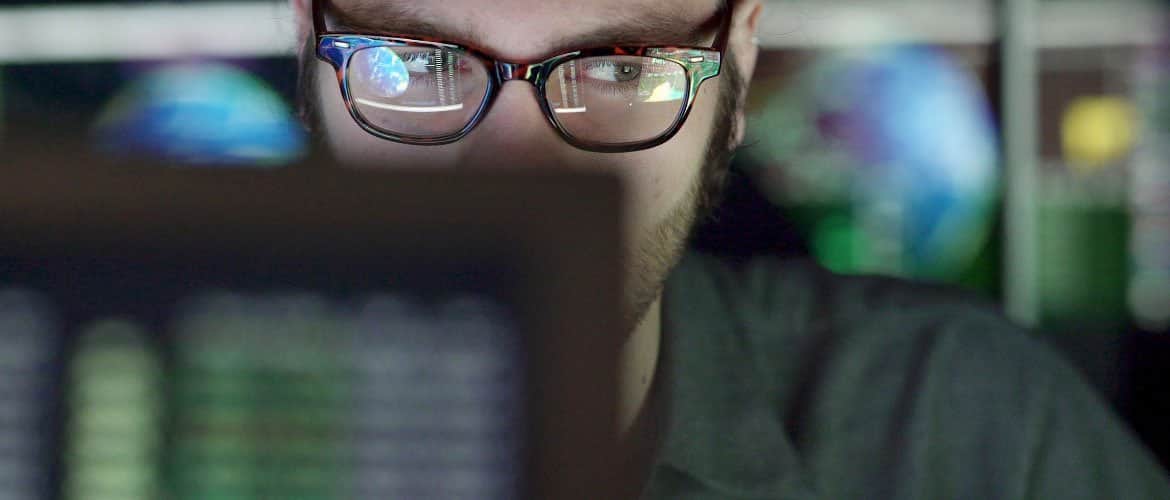 Por que sua empresa deve considerar investir em um SOC